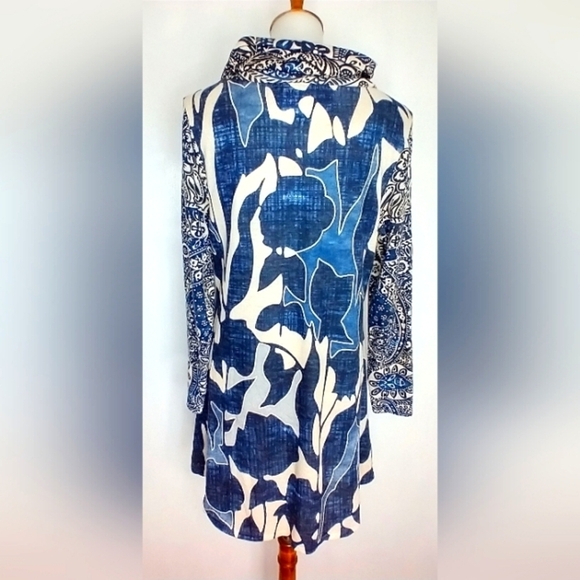AMMA SOFT COWL DRESS - Picture 1 of 6